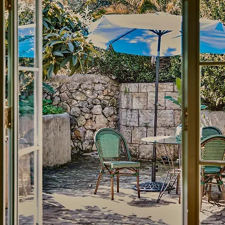 Tatil Evi Casa Marques At Masia Nur Sitges, Adults Only
